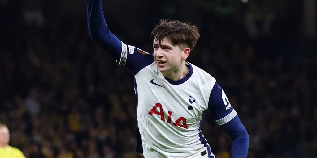 Better signing than Moore: West Brom must land £45k p/w “monster”